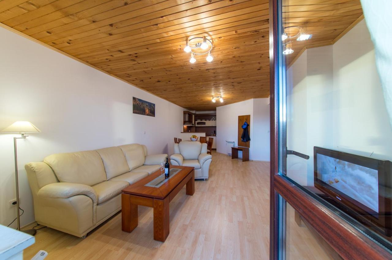 Pearl Apartments Παμπόροβο Εξωτερικό φωτογραφία