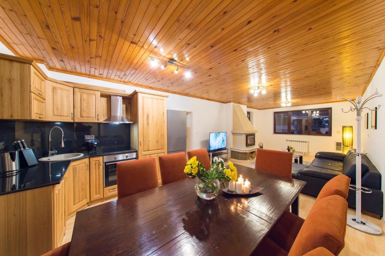 Pearl Apartments Παμπόροβο Εξωτερικό φωτογραφία